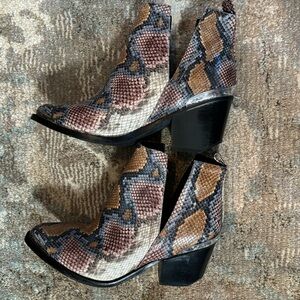 Women’s Fancy Dress Boots